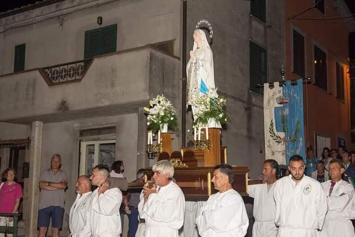 In collina continuano i festeggiamenti in onore della patrona “Nostra signora di Lourdes”