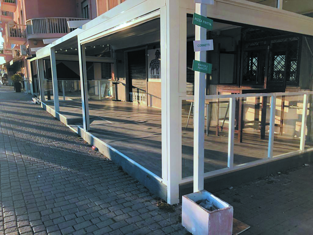 Risse di Ferragosto, i titolari della “Pecora nera”: «Una stangata ingiusta ed ingenerosa»