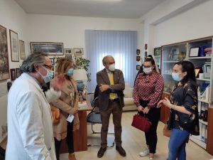 Ospedale San Paolo, il Leo club dona guanti e termoscanner