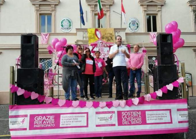 In collina torna “Emozioni in rosa” a favore delle donne operate al tumore del seno