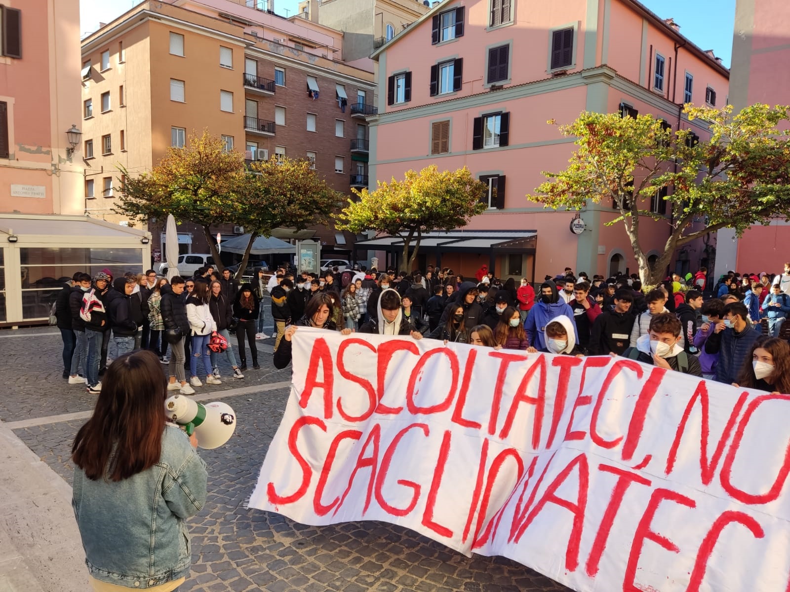Doppio orario di ingresso, Tedesco e Di Paolo convocano il coordinamento
