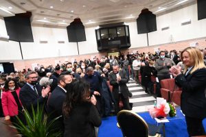 GIORGIA MELONI AULA PUCCI (2)