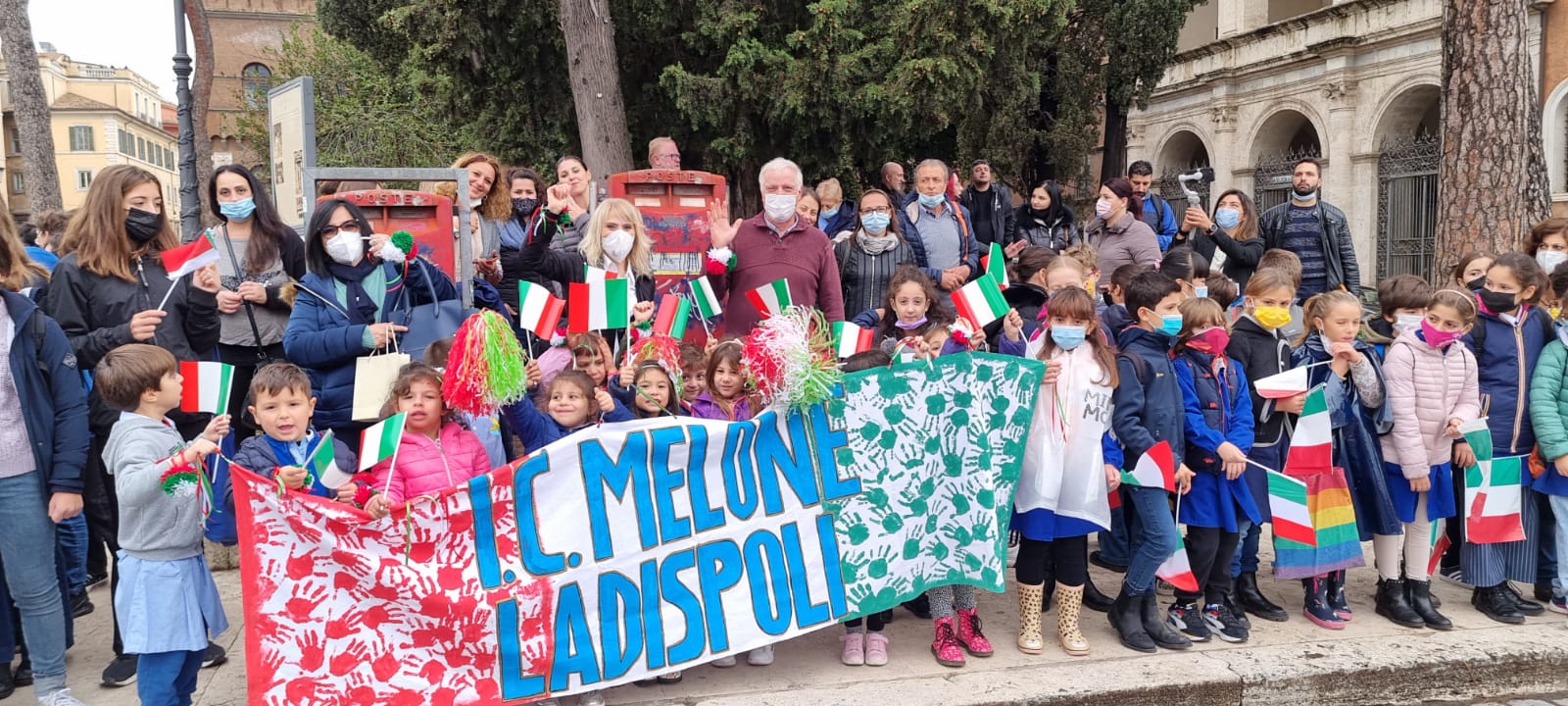 Milite Ignoto, gli studenti della Corrado Melone di Ladispoli a piazza Venezia a Roma