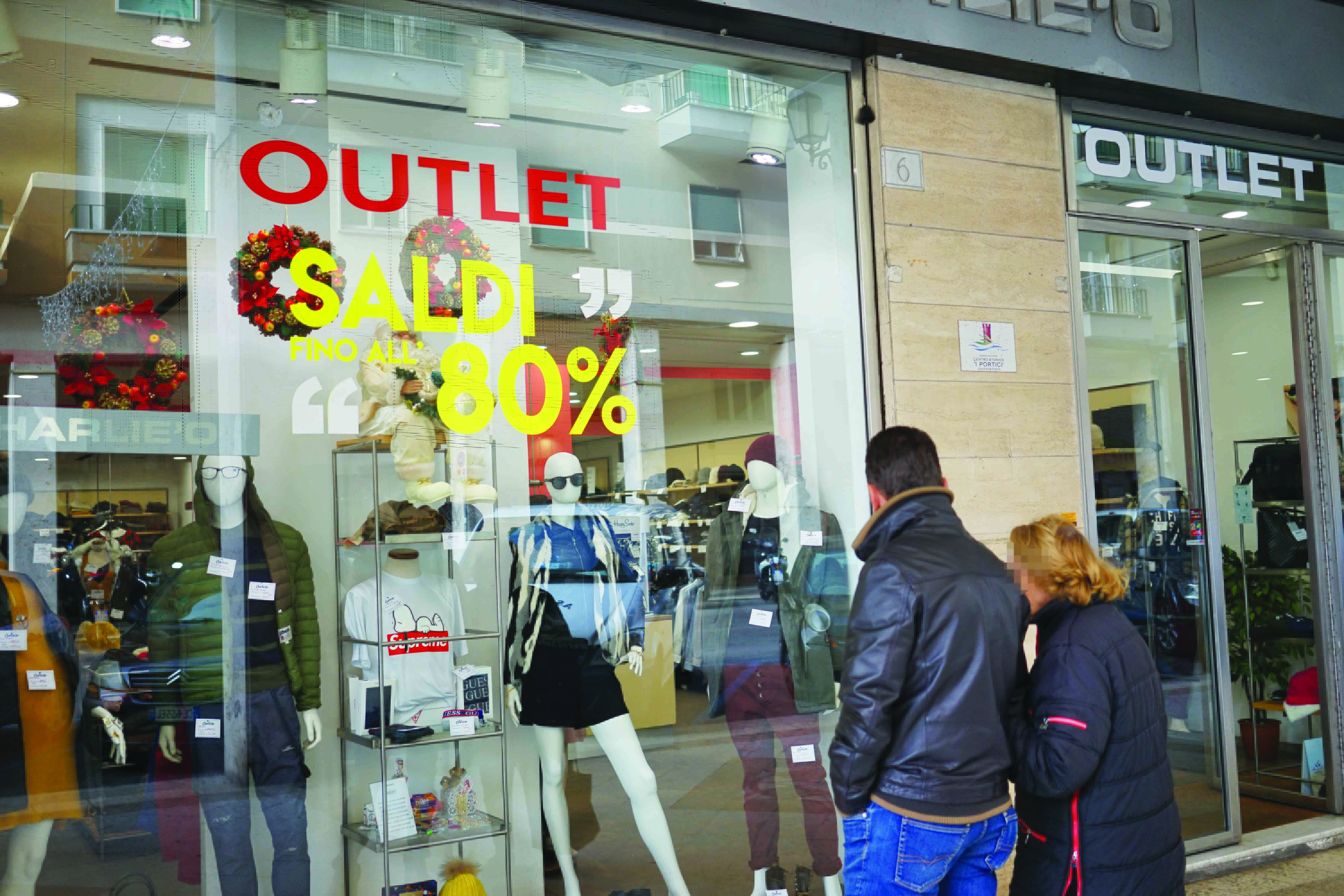 Saldi invernali, partita la stagione