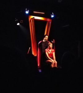 Teatro, ”Se mi mordi mi emoziono” fa centro