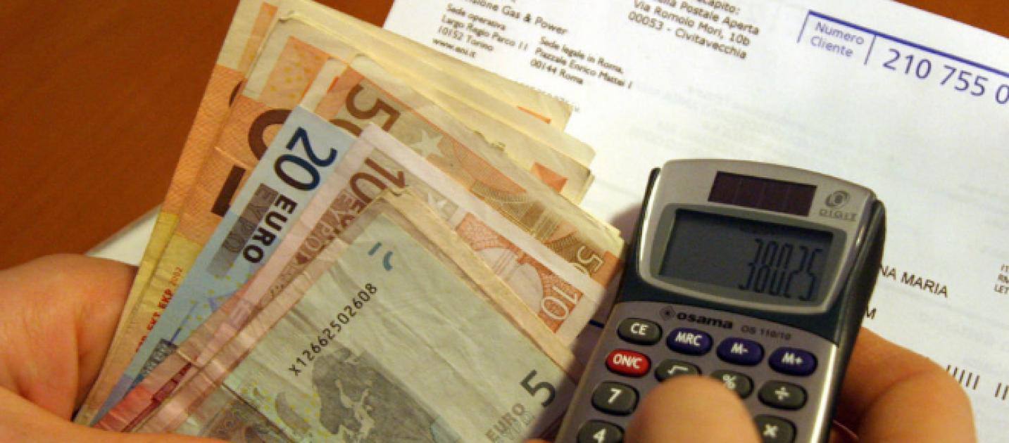 Caro bollette, in arrivo nuovi bonus per famiglie e imprese. Protopapa (Area Pmi): “Ma l’emergenza non è finita”