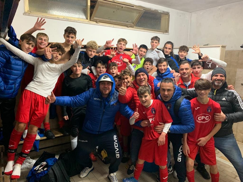 Under 14 regionale rullo compressore