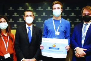 Massimiliano Foschi
 


tra i 61 studenti
 


premiati dal Ministro