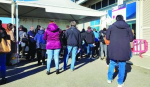 Covid, boom di vaccini nel weekend: tante prime dosi e somministrazioni pediatriche