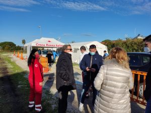 Covid, apre il nuovo drive-in dedicato agli studenti