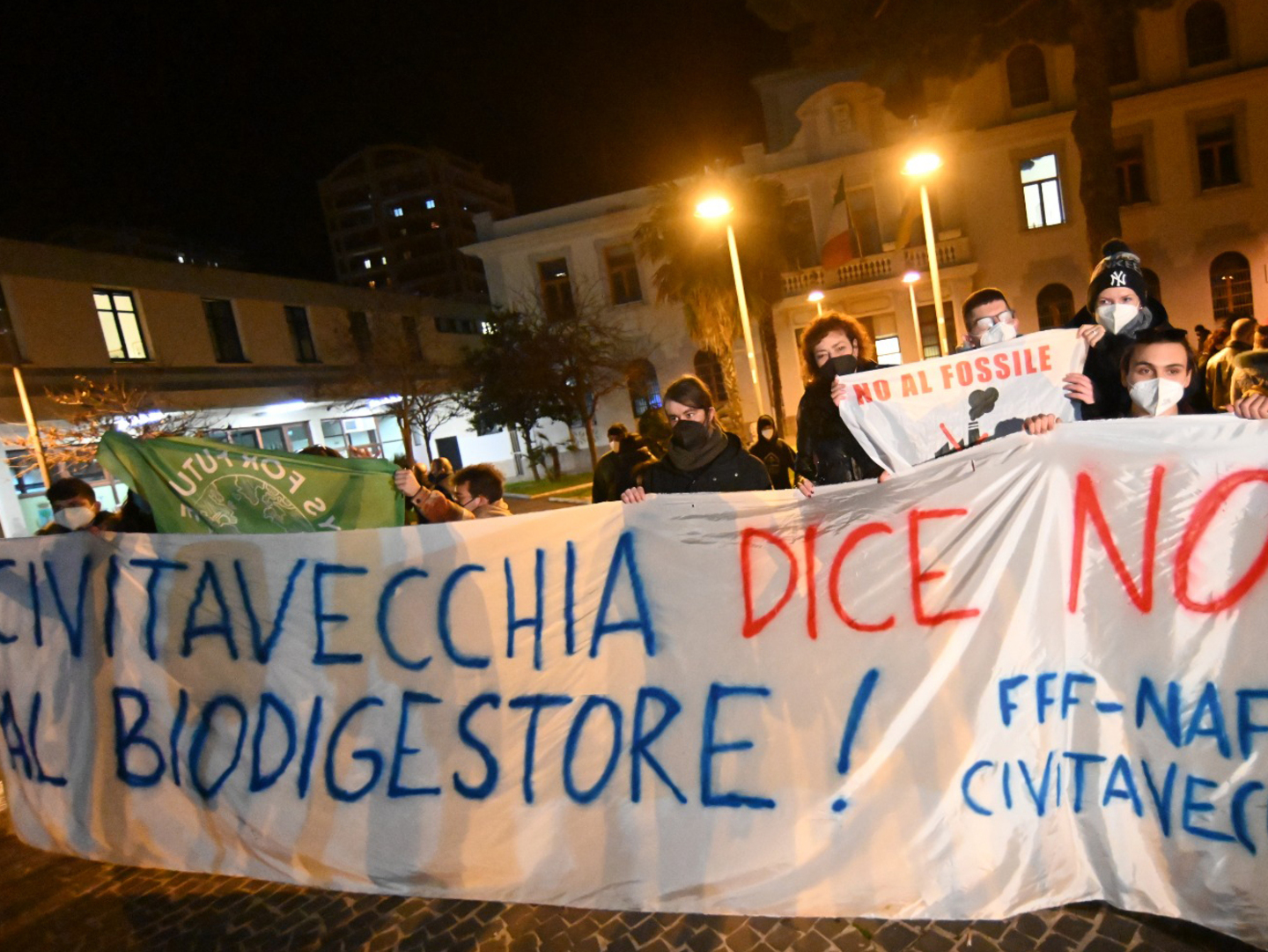 Biodigestore, prime adesioni
 


alla manifestazione del 26