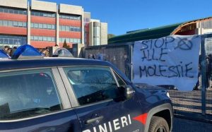 Presunte molestie,
 


gli studenti alzano la voce