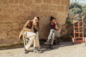 Tarquinia, il mondo clandestino dei tombaroli nel nuovo film di Alice Rohrwacher “La Chimera”