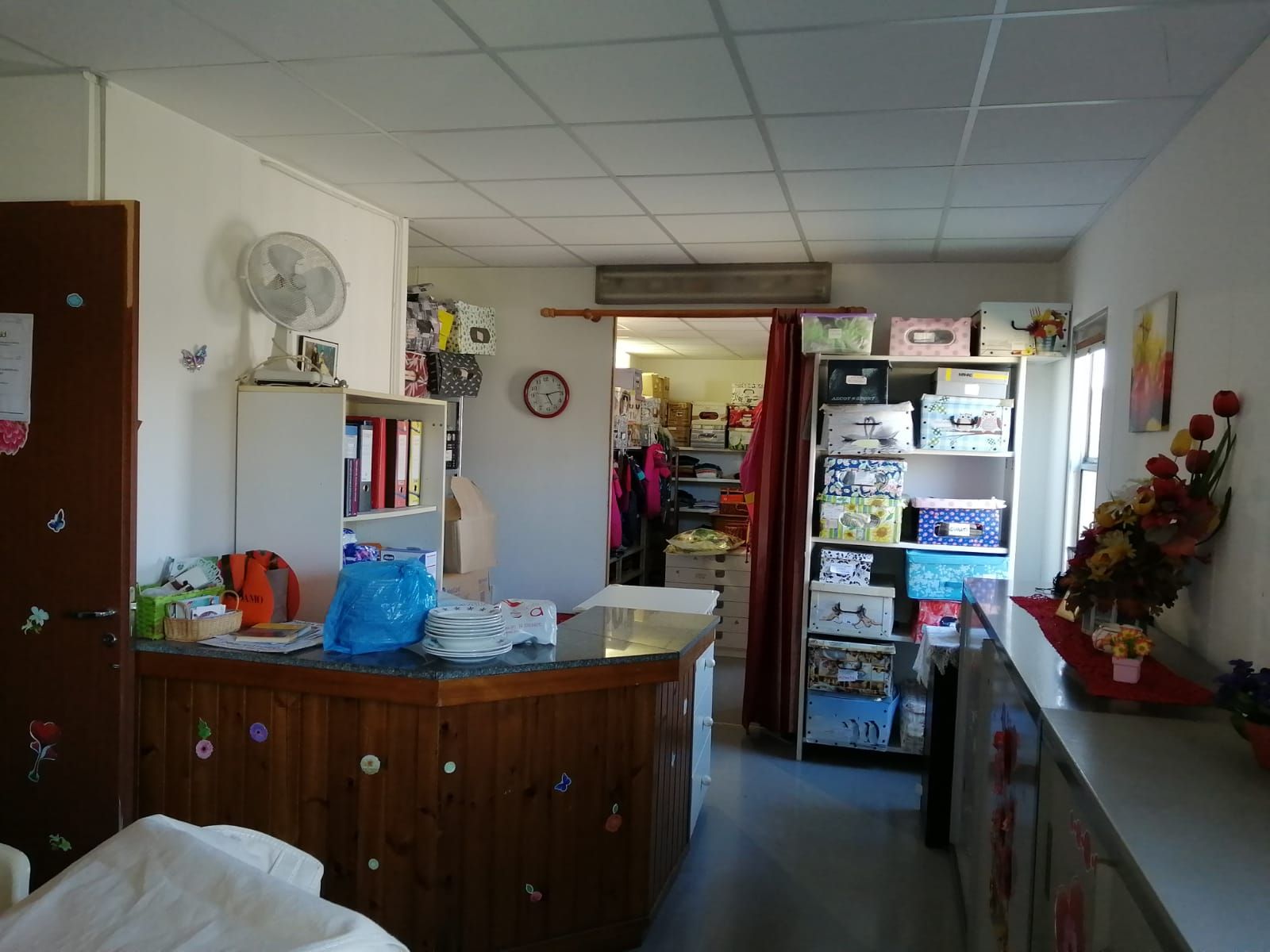 Semi di pace, a Tarquinia nasce l’emporio solidale: coinvolti 500 cittadini di diversi comuni