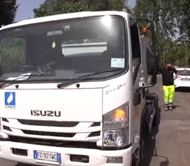 Coronavirus: stop alla raccolta
 


speciale dei rifiuti per chi
 


si trova in quarantena