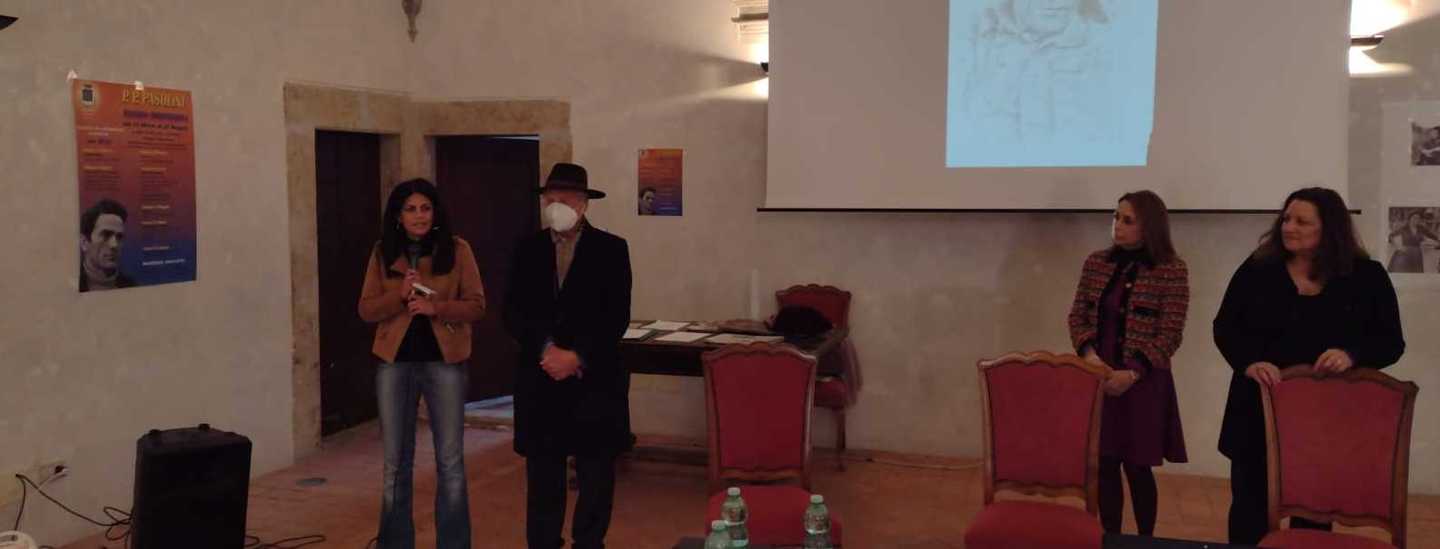 Cinema, cento
 


volte Pasolini