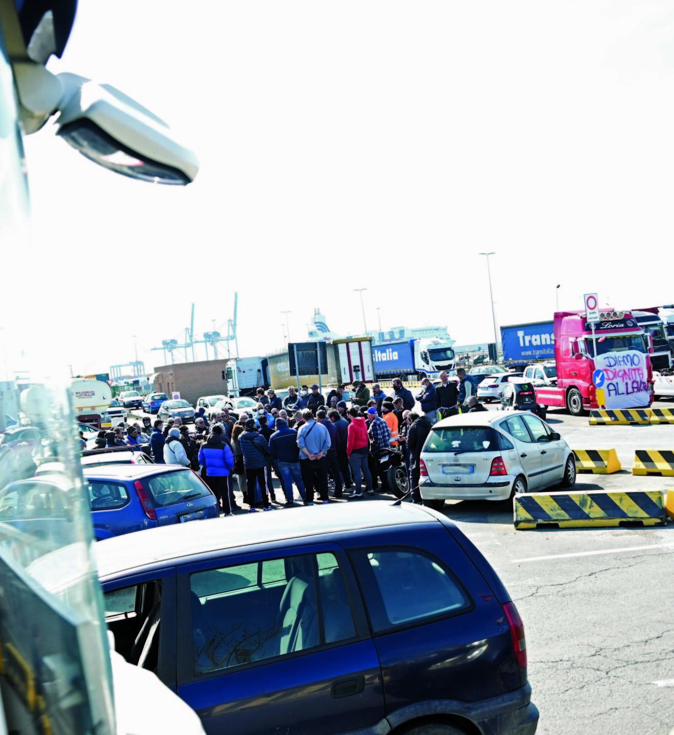 Autotrasporto, va avanti la protesta