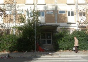 Da ex scuola alberghiera
 


a struttura per alloggi popolari