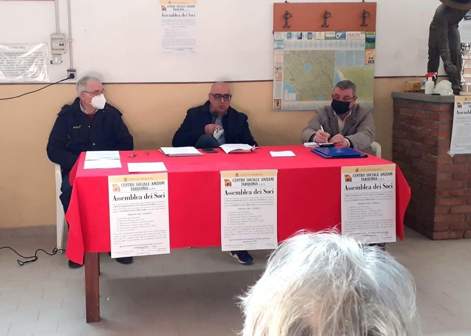 Approvato il nuovo regolamento per il centro anziani:
 


gestione affidata ad un’associazione di promozione sociale