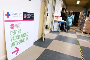 COVID – Nel Lazio 6.849 contagi e 8 decessi, tasso di positività al 14,5%