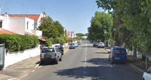 «Auto in corsa nel centro abitato, pericolo per pedoni e ciclisti»