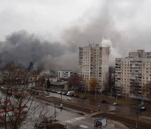 Mamma e figlia  trovano la salvezza
 


a Fiumicino: sono le prime rifugiate