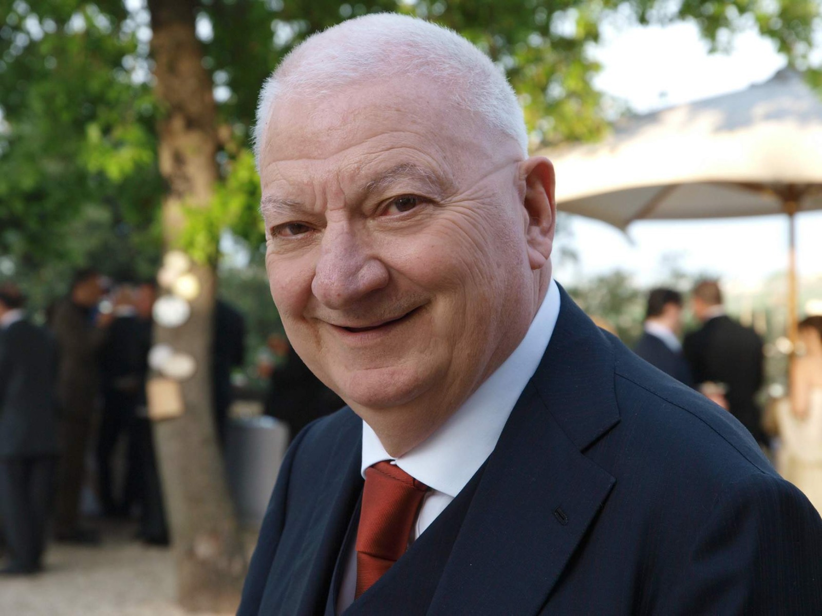 Civitavecchia in lutto: muore Antonio Molinari, il re della sambuca