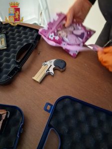 ANZIO DROGA E ARMI 4