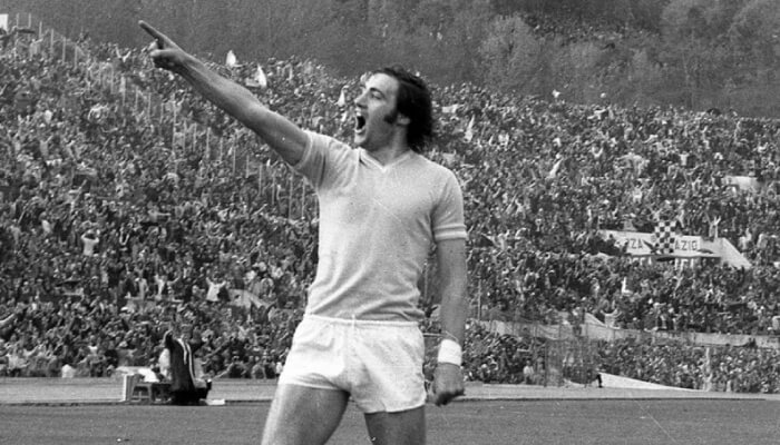 Calcio – Riparte la serie A. Alle 18 Lazio vs Sassuolo nel ricordo di Giorgio Chinaglia