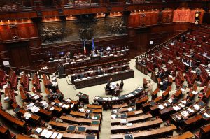 Riforme: troppe assenze nel centrodestra, alla Camera salta il presidenzialismo