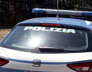 Frosinone – Polizia arresta coppia di insospettabili corrieri per detenzione sostanze stupefacenti