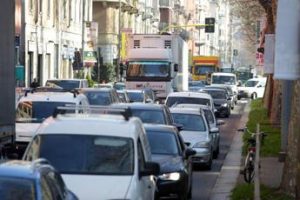 Stop a motori inquinanti entro 2035, ok da Consiglio Ue
