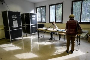 Regionali, il sondaggio: Rocca al 46%, D’Amato 35 e Bianchi 16