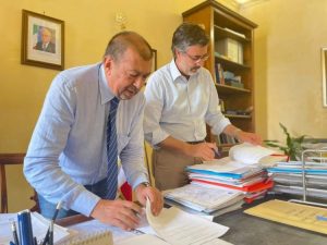 Tarquinia – Sfalcio delle banchine e delle cunette: siglato l’accordo tra Comune e Consorzio di bonifica