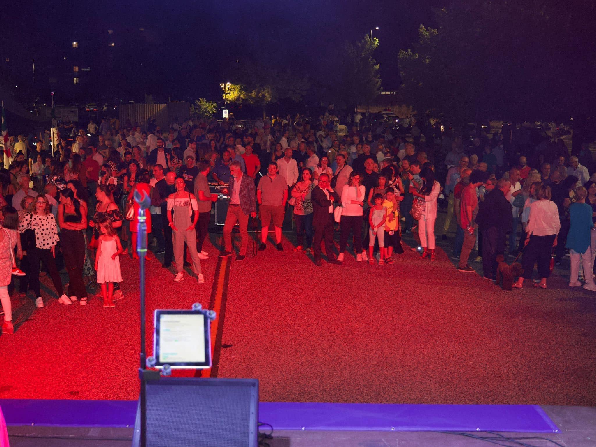 Frosinone – Chiusura campagna elettorale, Marzi: “Grazie Frosinone, anche questa sera una piazza straordinaria”