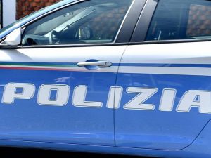 Anzio – Polizia arresta 3 persone per tentata estorsione e violazione di domicilio