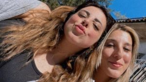 Roma, auto si ribalta sulla tangenziale: morte Giorgia e Beatrice