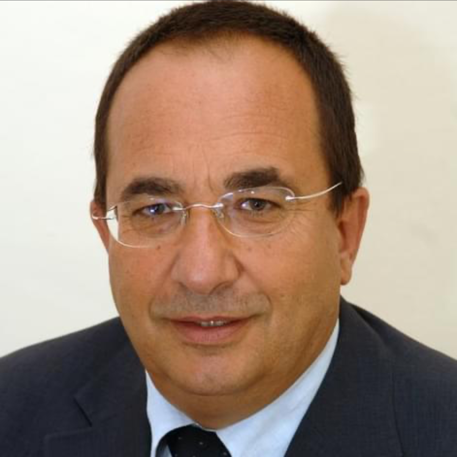 Minturno – È morto l’ex consigliere regionale Romolo Del Balzo