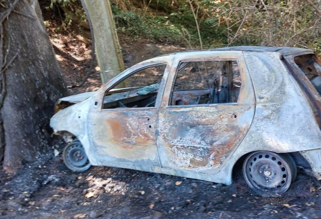Cerveteri – Auto a fuoco, ragazza salvata da un poliziotto