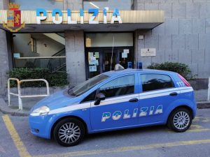 Roma – Controlli della polizia nell’area dell’XI Distretto San Paolo, in zona Magliana