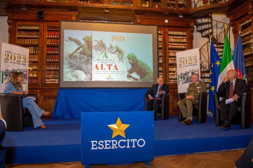 “A testa alta”, presentato il calendario dell’Esercito 2023