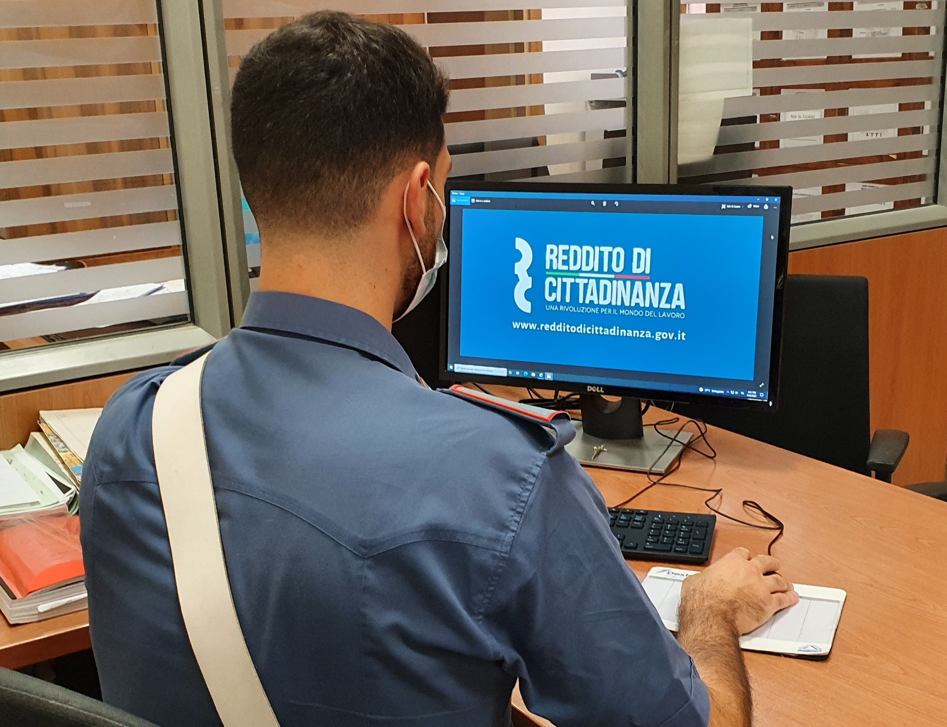 Reddito di cittadinanza, 111 denunciati a Roma