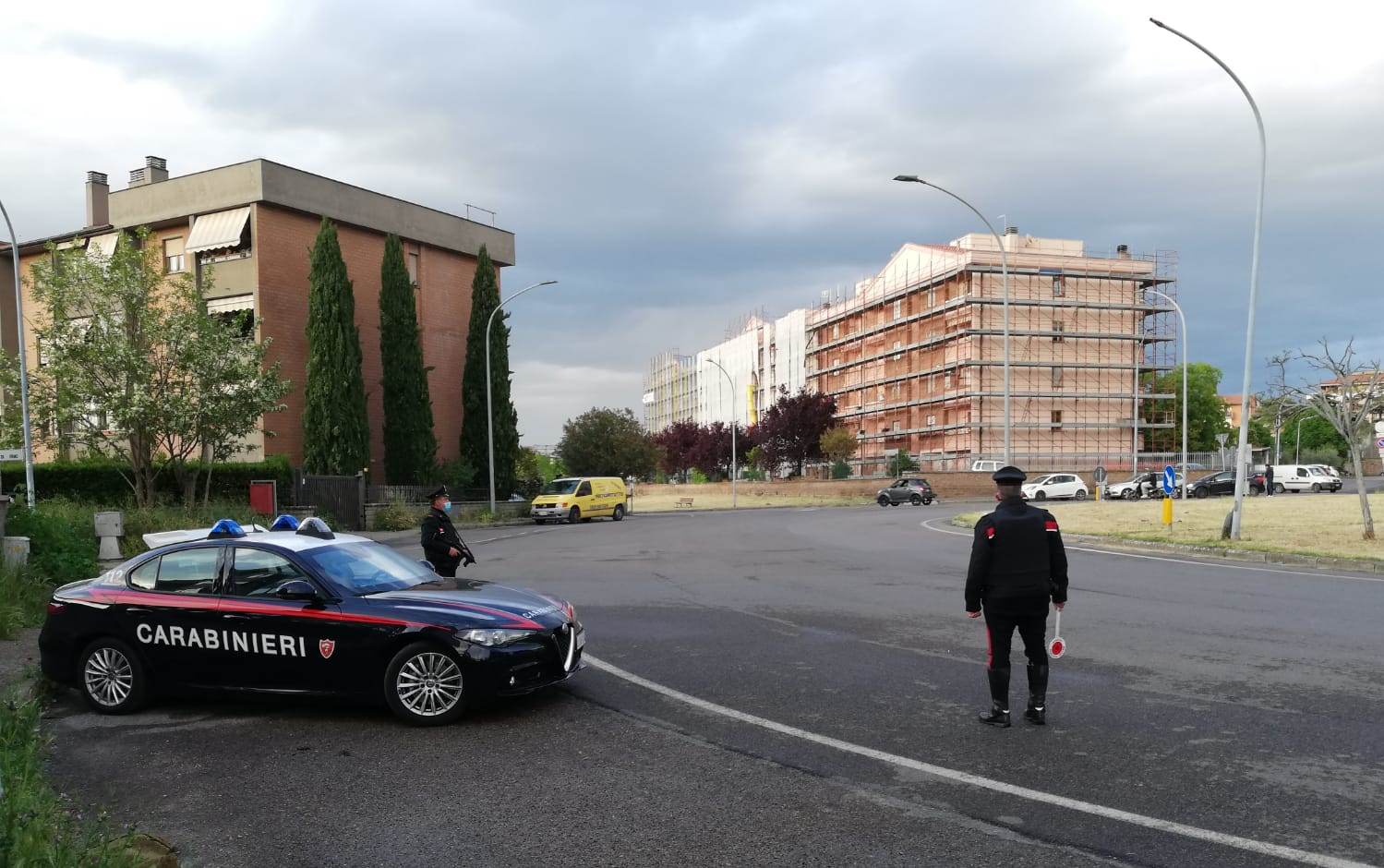 Guida in stato di ebbrezza, fermati un rumeno ed un peruviano