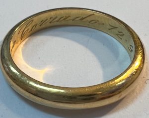 La polizia di Roma cerca la proprietaria di una fede nuziale