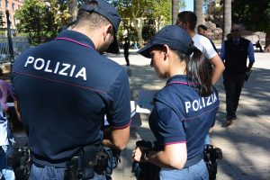 Civitavecchia, “pizzicato” con quasi un chilo di hashish: arrestato