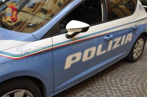 Roma – In carcere una 26enne, gravemente indiziata di furto aggravato nei confronti di anziana