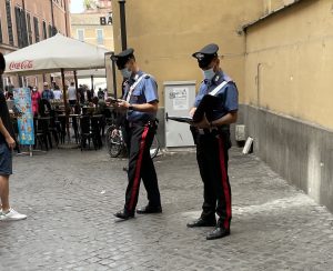 Furti e rapine ai turisti, arrestate 8 persone a Roma