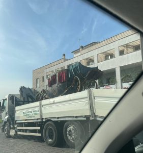 La carrozza dei Priori non trova luogo, spostata anche dall’Unione