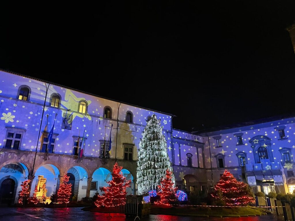 FdI: “Bando di Natale, ignoti i criteri di ridistribuzione dei fondi”