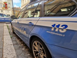 Roma – Arrestate due persone per reati contro anziani